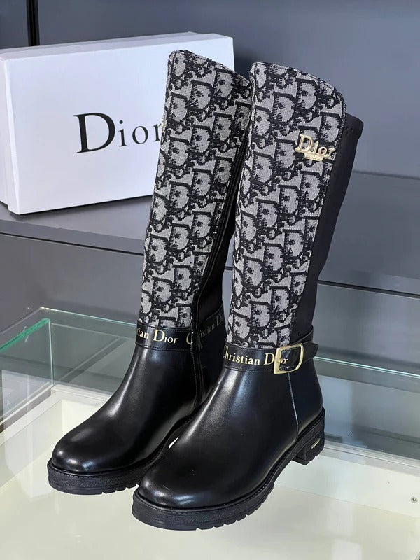 2 Set + 1 Boot + 1 Bag