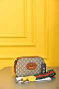 GG - Neo Vintage GG Supreme Messenger Bag
