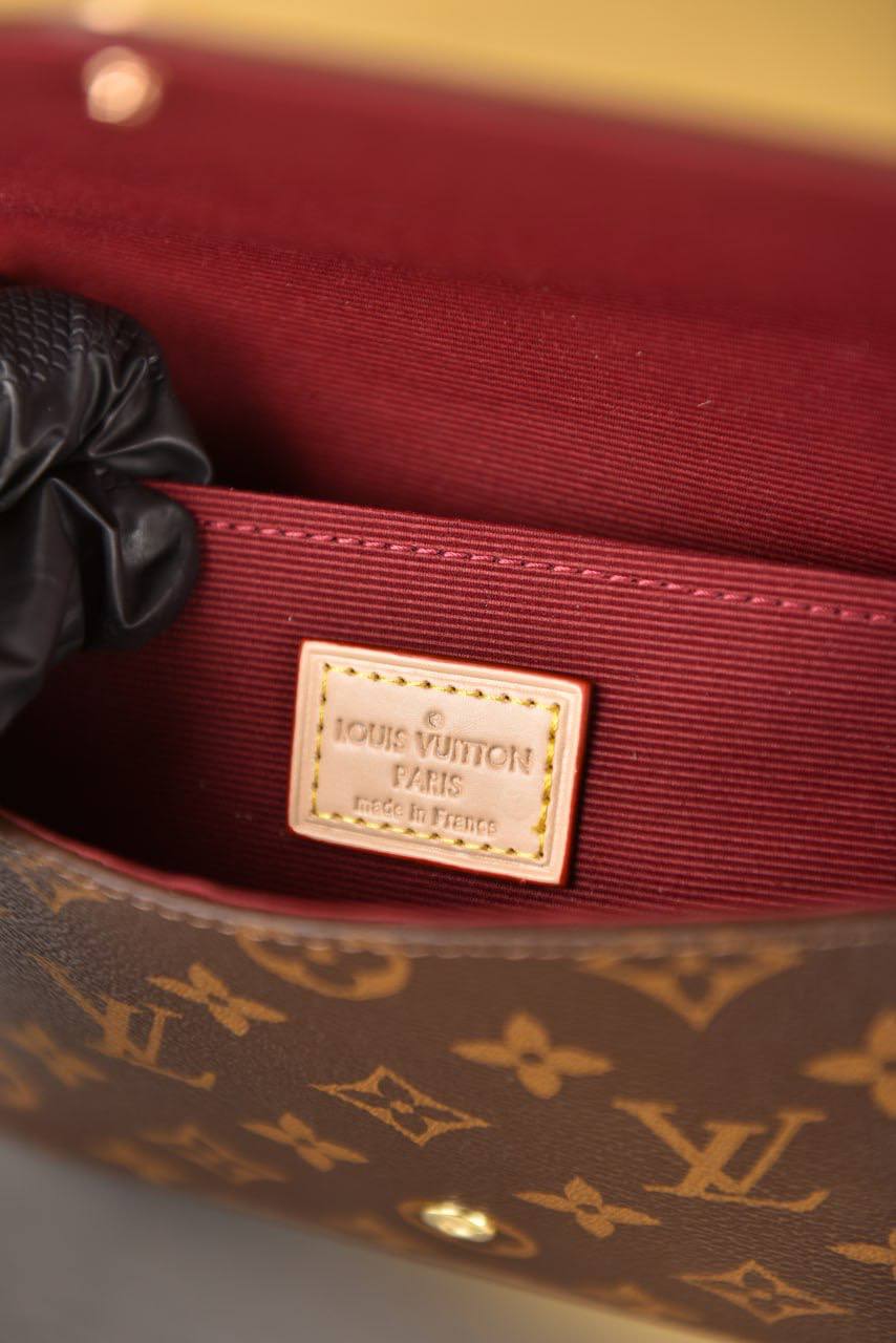 Félicie Pochette Bag