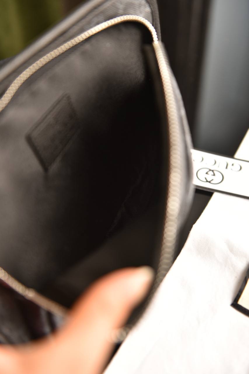 Baguette Bag (Black)