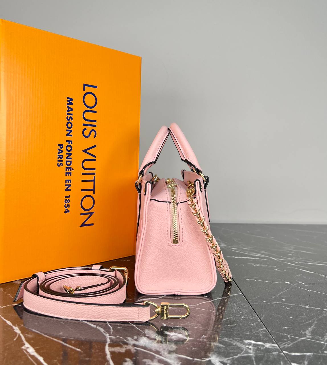 Onthego East West Bag ( Leather )