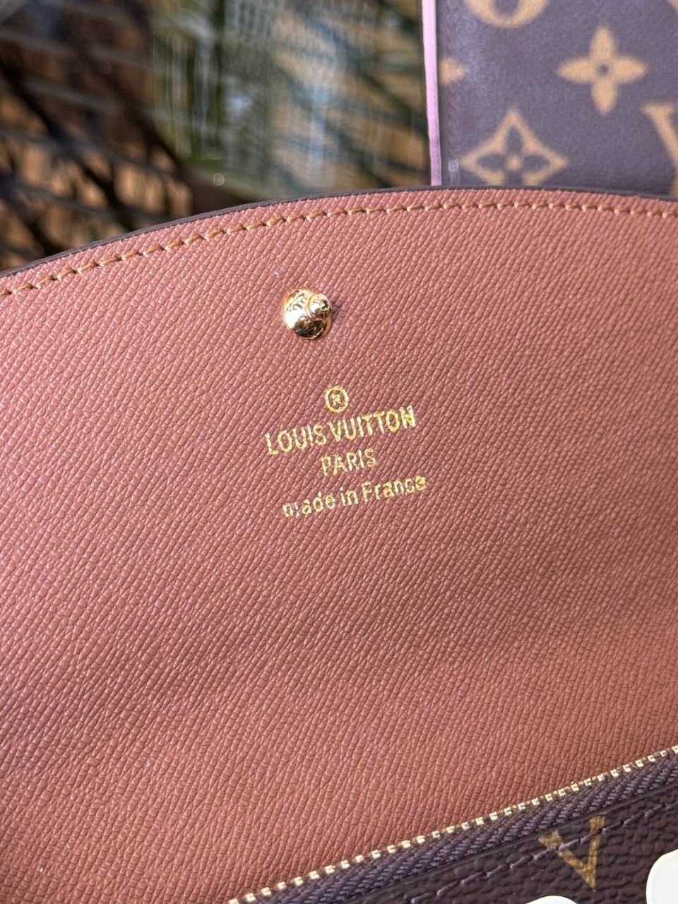 L - Leather Wallet (Gry)