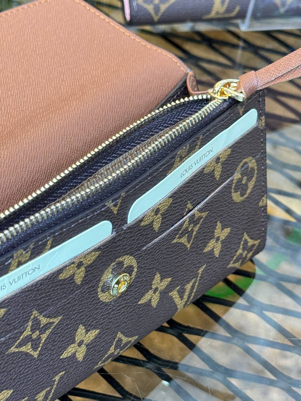 L - Leather Wallet (Red)