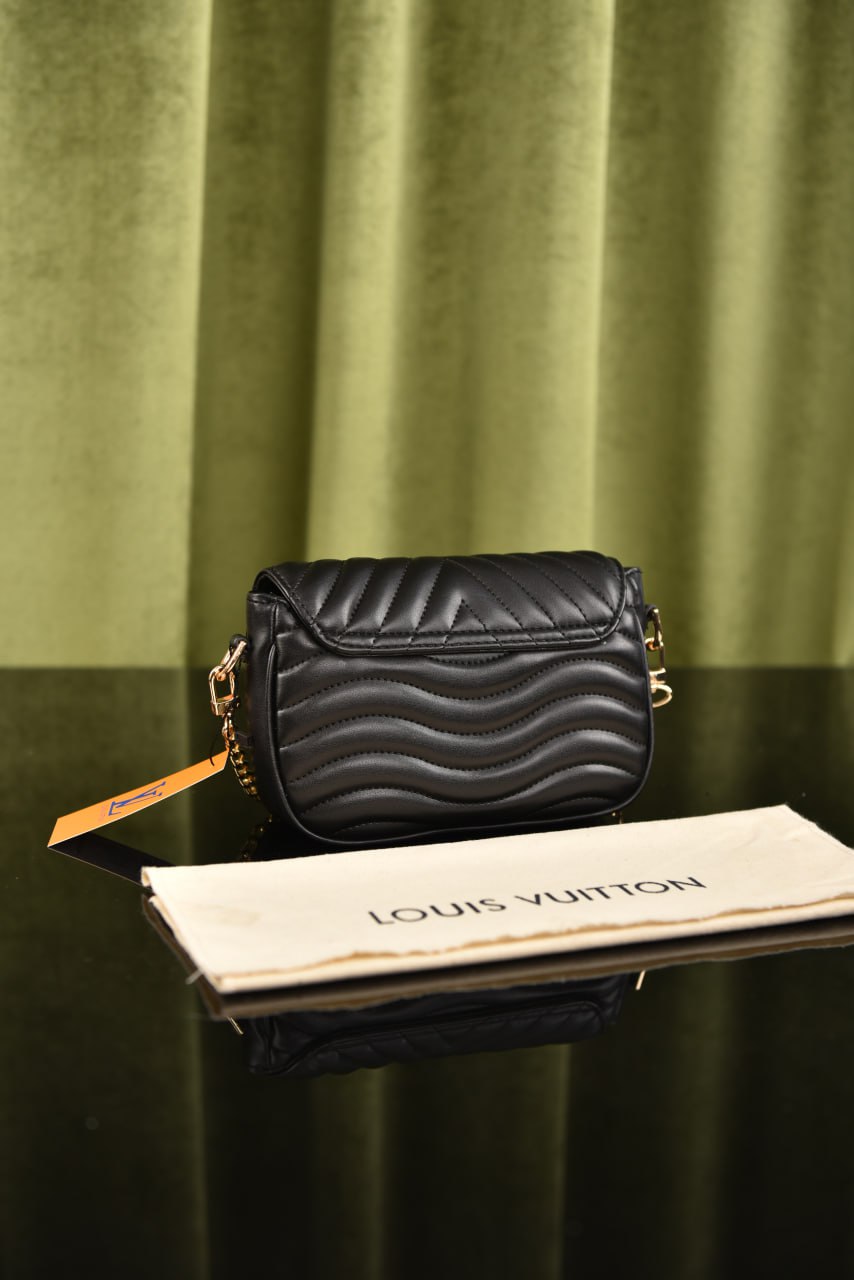 LVS - New Wave Black