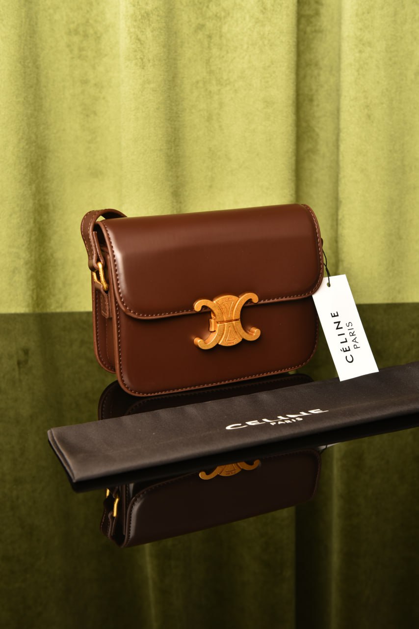 CLN - Classique Triomphe Bag in Shiny