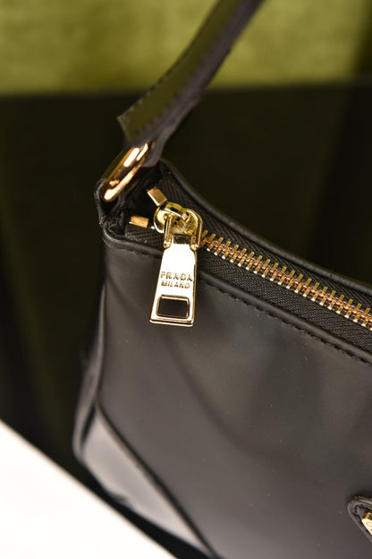 PRD - Re-Edition 2002 Nylon Brushed