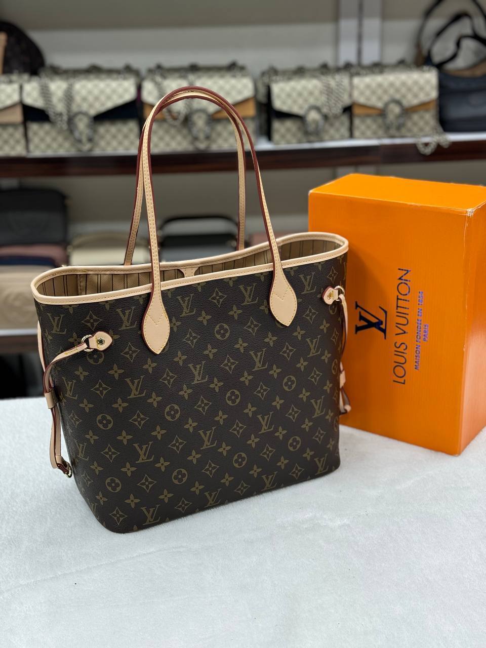 Neverfull (Classic)