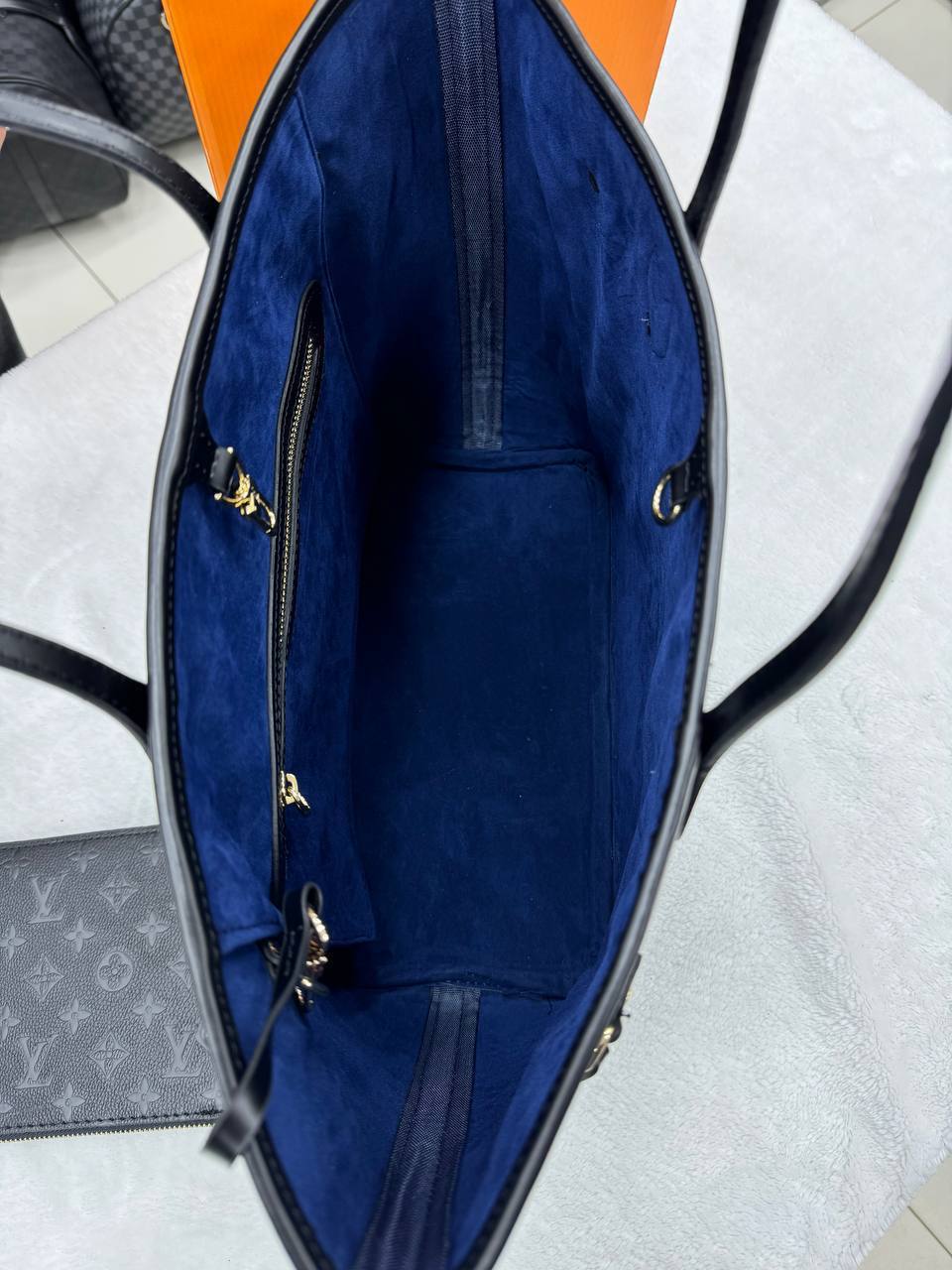 LVS - Neverfull (Black)