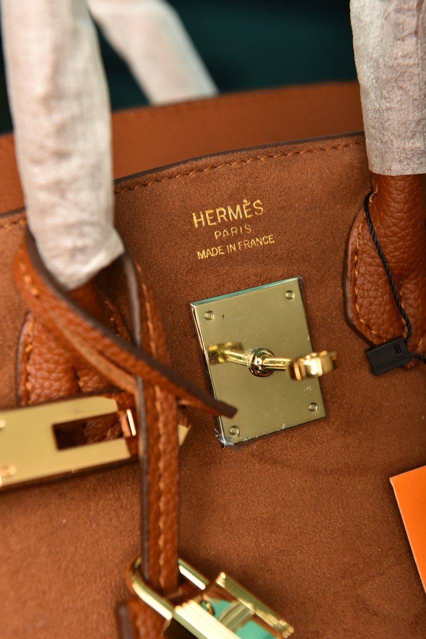 - The Birkin 25’ Suede