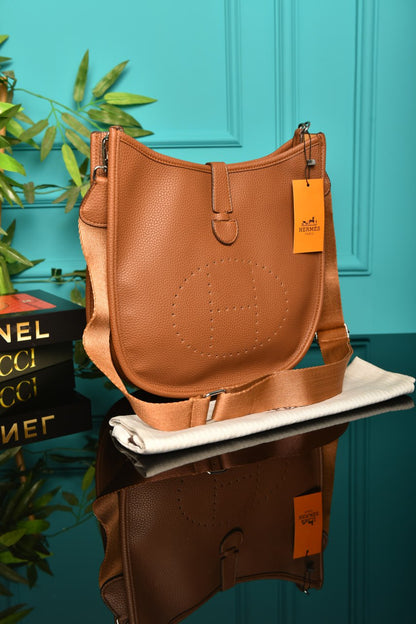 - Evelyne Crossbody  Bag