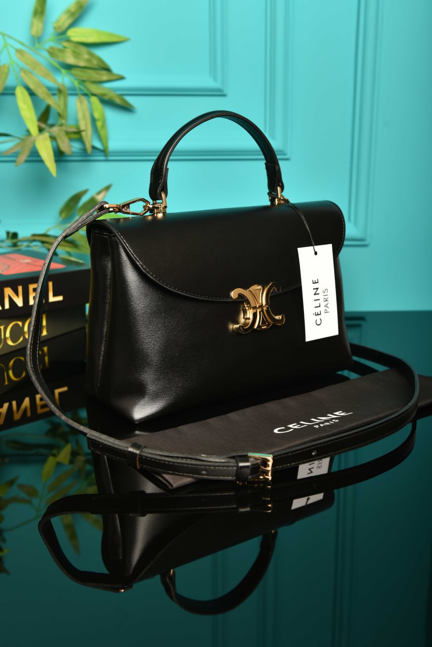 CLN - Medium Nino Bag in Supple Grained