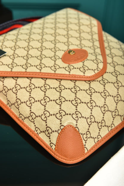 Neo Vintage GG Medium Messenger