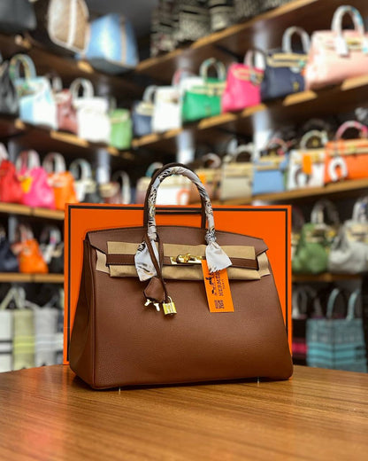 - Birkin 35 [Leather]