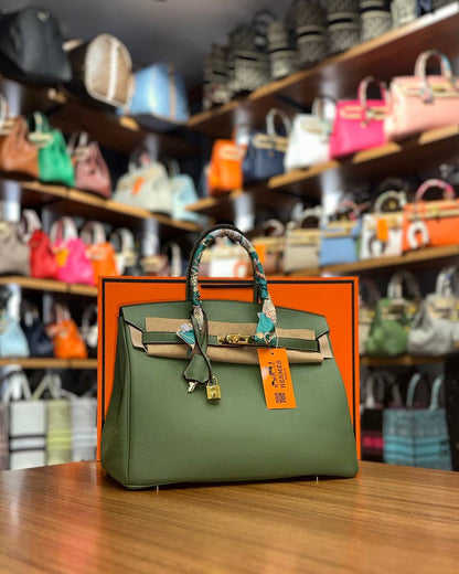 - Birkin 35 [Leather]