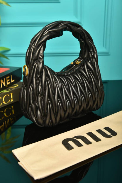 MM - Wander Matelasse