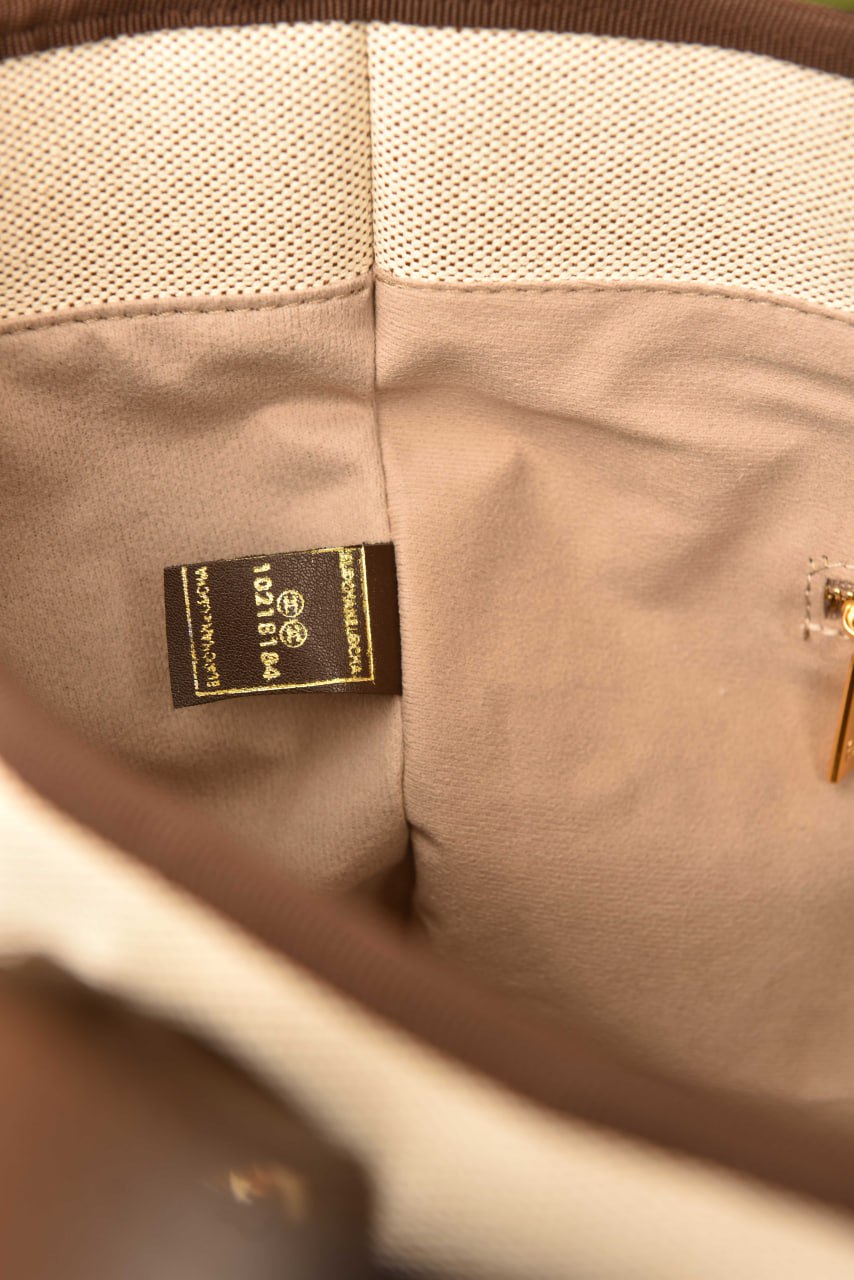 CH - 31 Rue Cambon Maxi