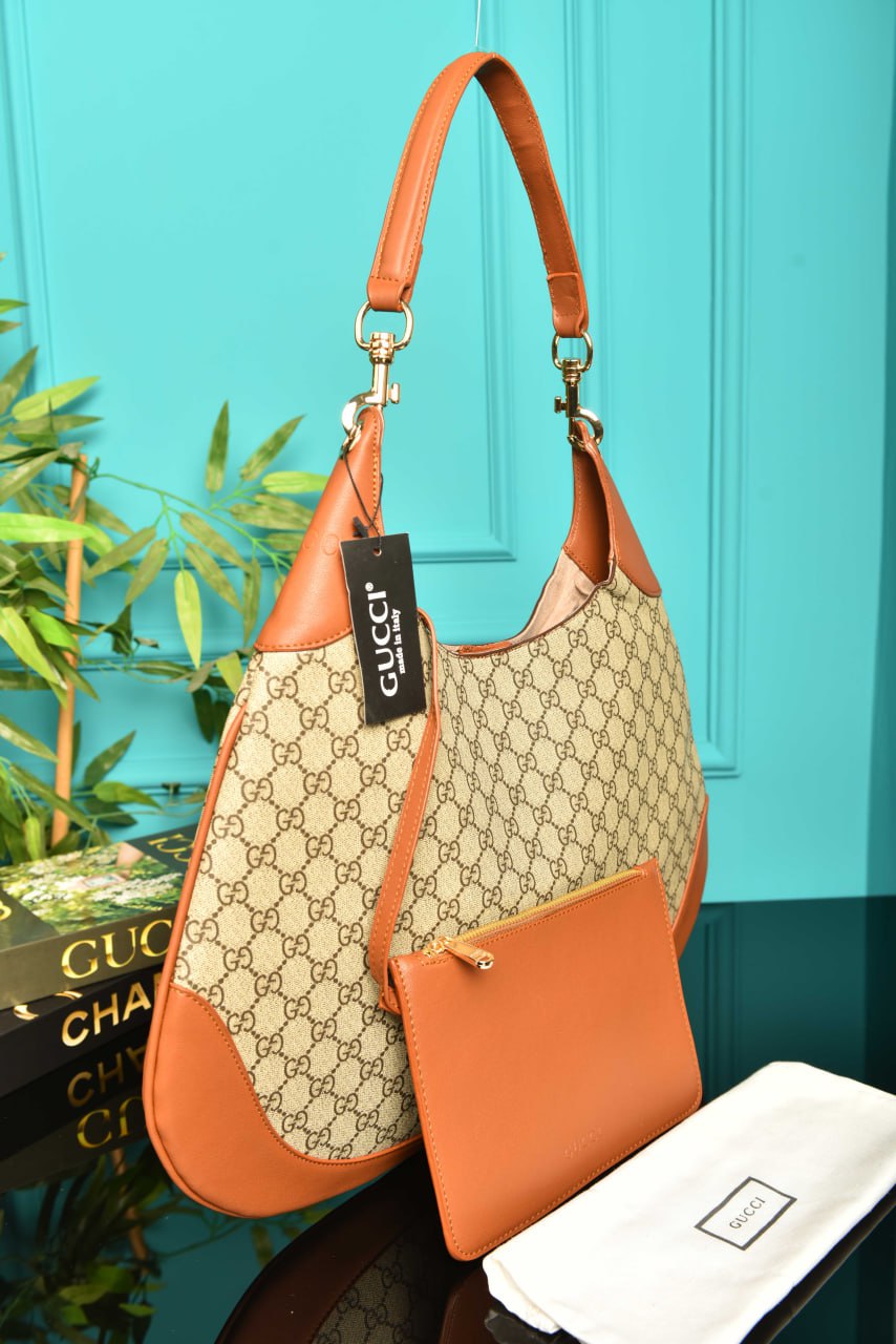 B Large Shoulder Bag