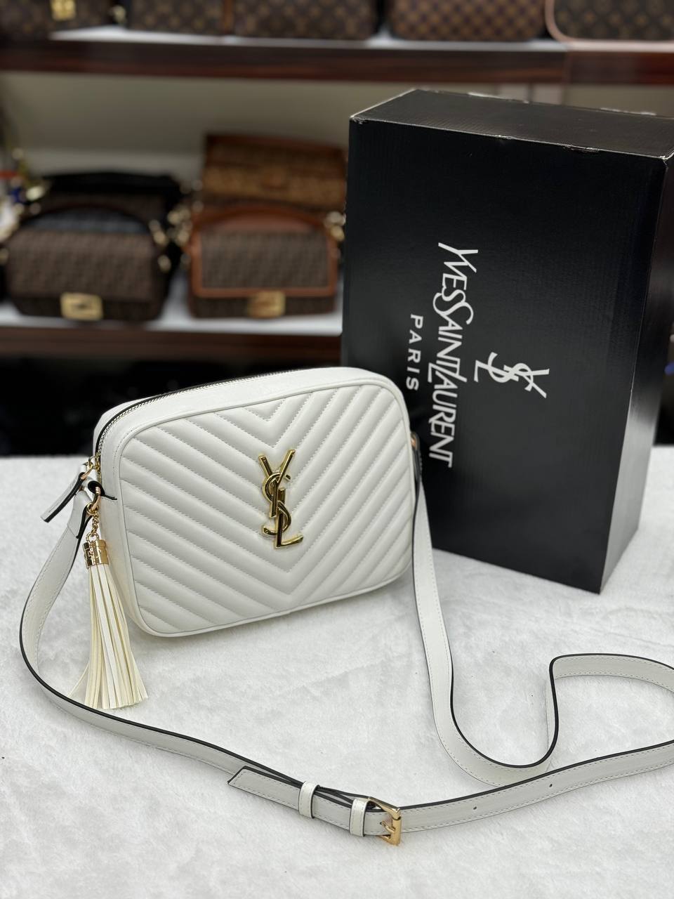 Lou Camera Bag (Silver)