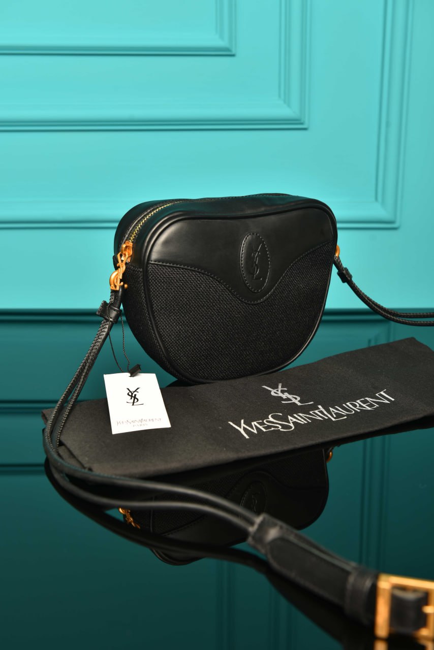 YSI - Le 5 A 7 Hobo Bag In Smooth Leather