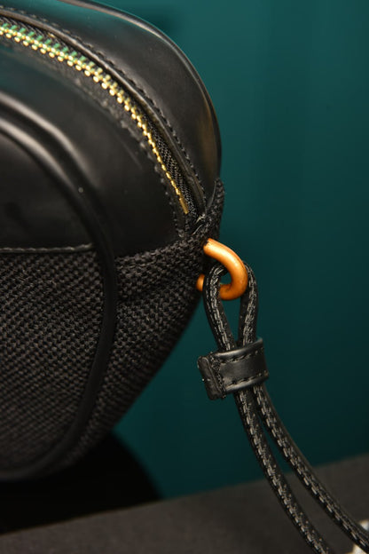 Le 5 A 7 Hobo Bag In Smooth Leather