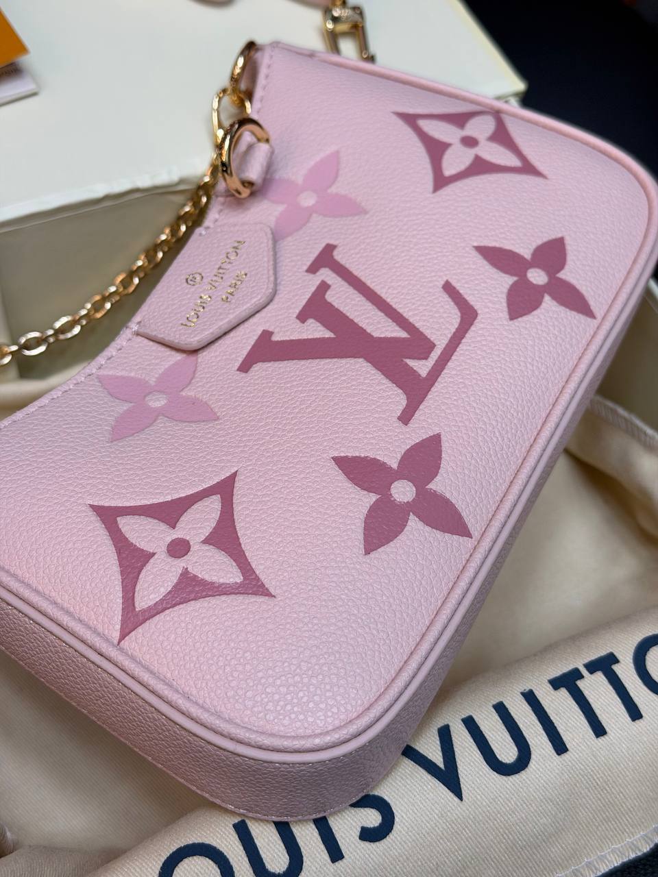 Easy Pouch On Strap - (Video)