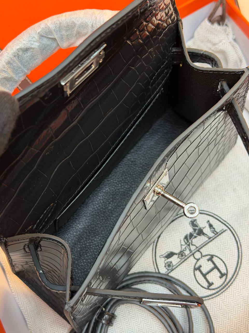 HMS - Kelly 19 - (Video)