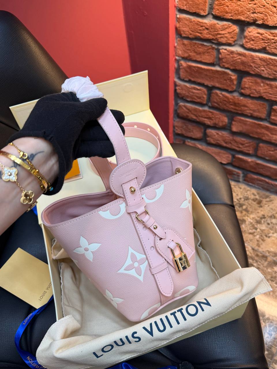 Verseau BB - (Video)